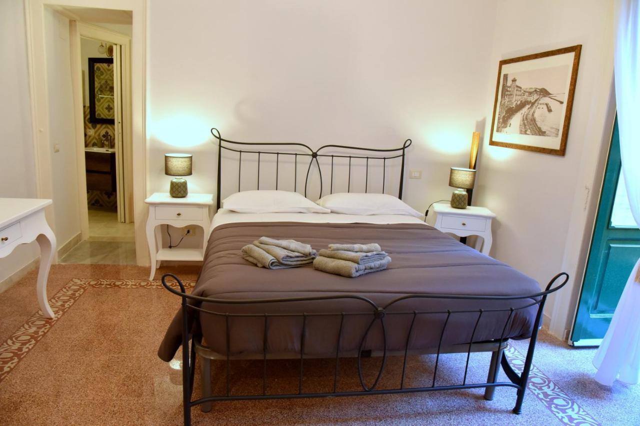 Ripa Garden Room And Suite Salerno Dış mekan fotoğraf
