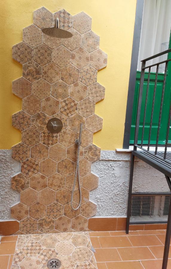 Ripa Garden Room And Suite Salerno Dış mekan fotoğraf